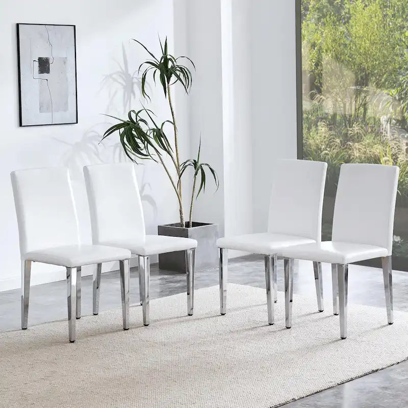 Chaise de salle à manger moderne en similicuir avec pieds en métal chromé