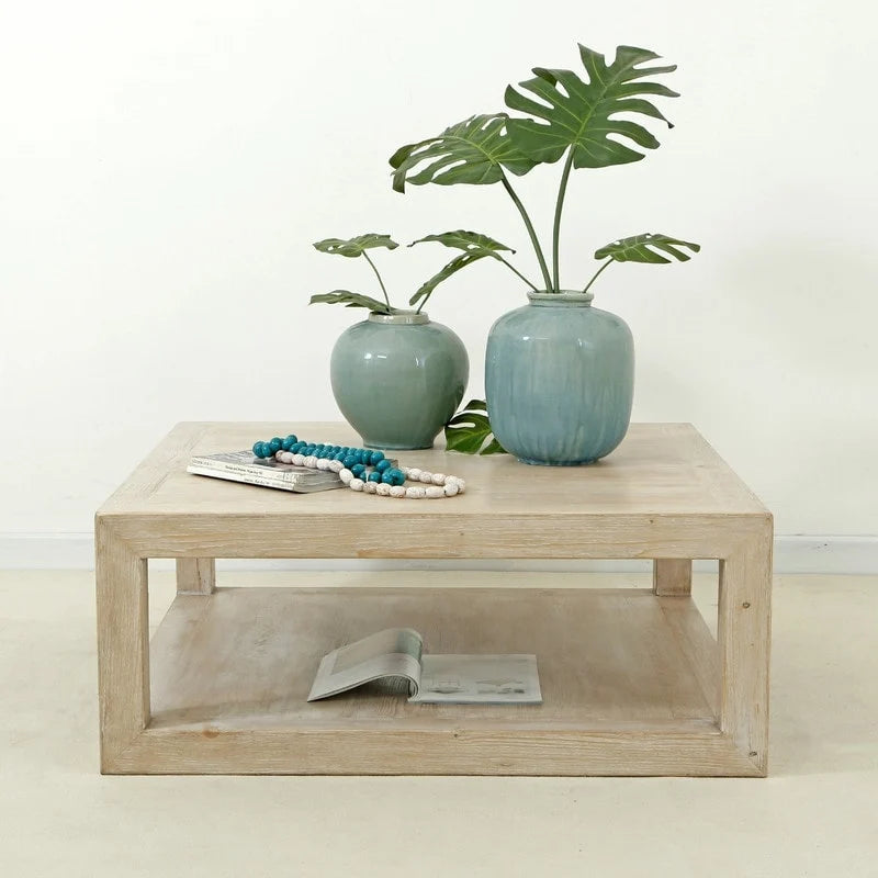 Table basse en bois vieilli blanchi avec étagère inférieure