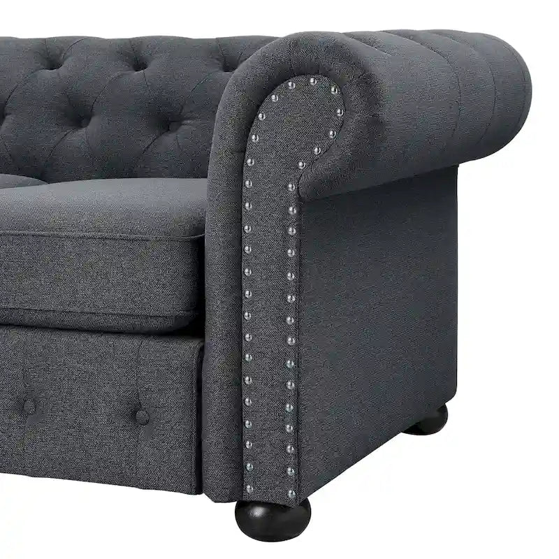 Canapé Chesterfield 3 places en lin, accoudoirs roulés capitonnés, avec garniture cloutée
