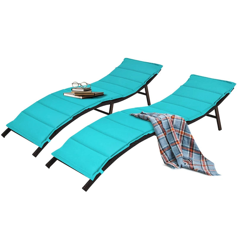 Chaise longue pliante en osier avec coussin pour patio extérieur