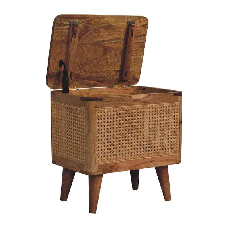 Tabouret de rangement en rotin tressé avec couvercle et pieds nordiques en bois de manguier massif