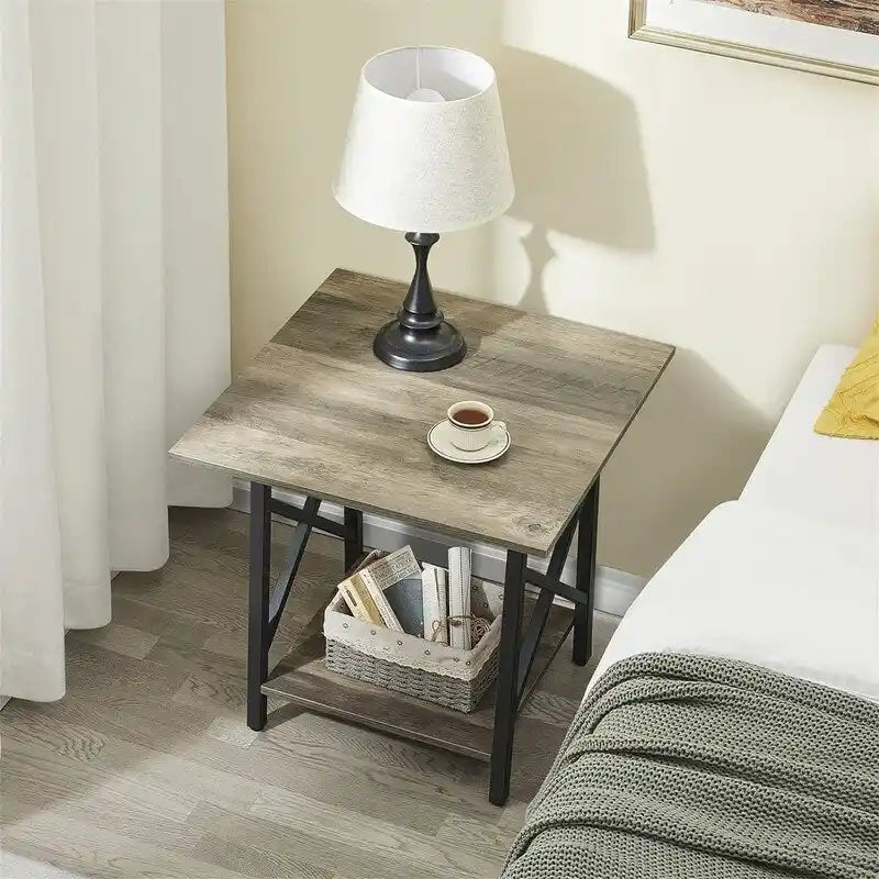 Table d'appoint de style industriel avec étagère de rangement et pieds métalliques en X