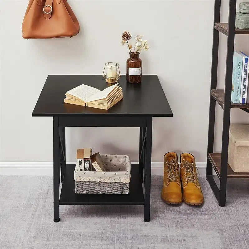 Table d'appoint de style industriel avec étagère de rangement et pieds métalliques en X