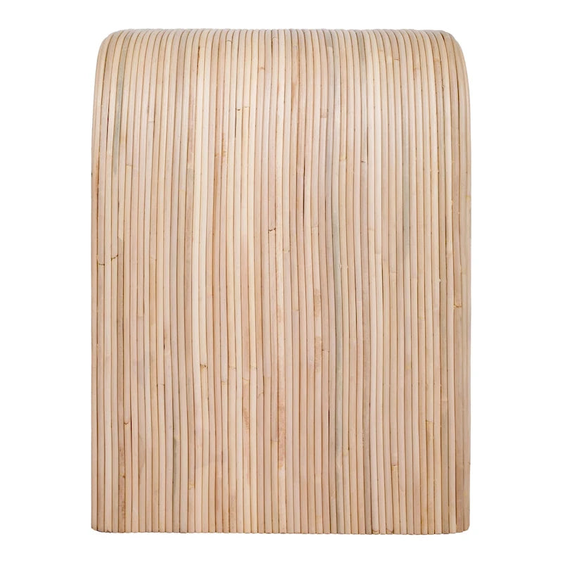 Table basse en rotin avec étagère ouverte, style bohème naturel